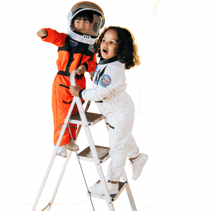 Niños soñando con el futuro
